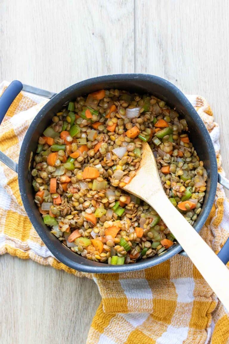 Greek Lentil Soup (Fakes Recipe) - Veggies Don't Bite