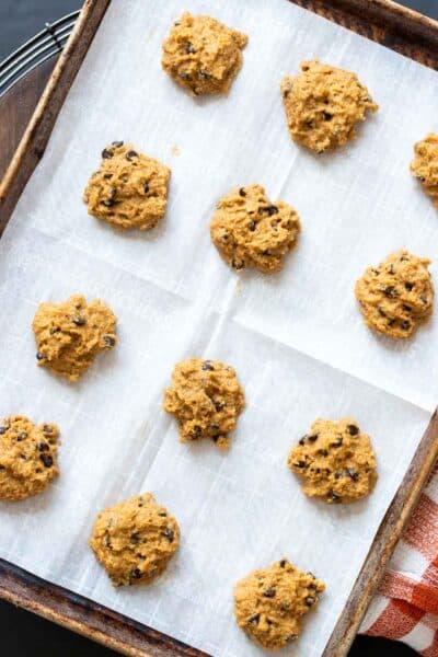 Vegan Gluten-Free Pumpkin Chocolate Chip Cookies - Veggies Don't Bite