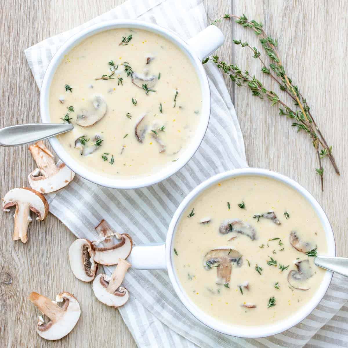 Vegan mushroom store soup