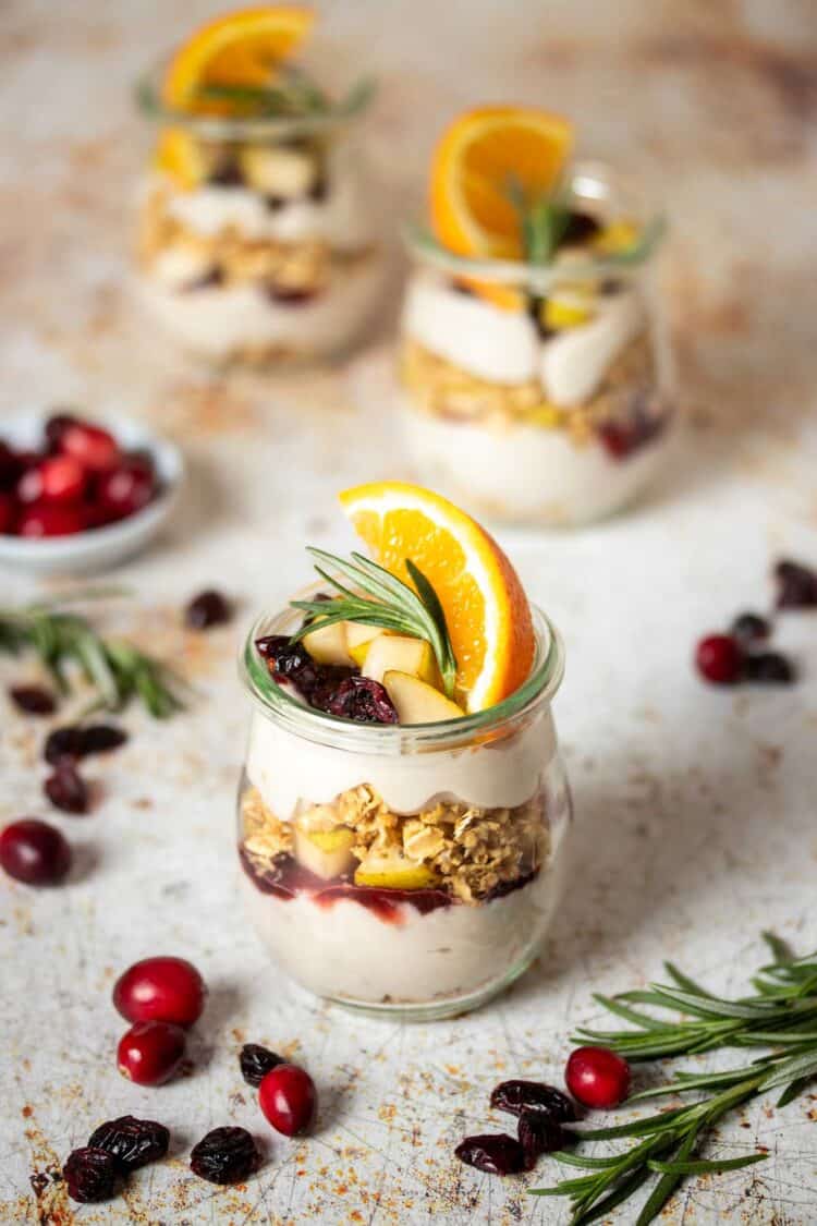 5 Minute Easy Breakfast Parfait - Veggies Don't Bite